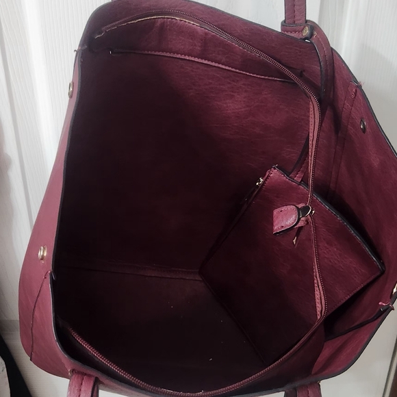 Large Burgundy Purse - Picture 2 of 3